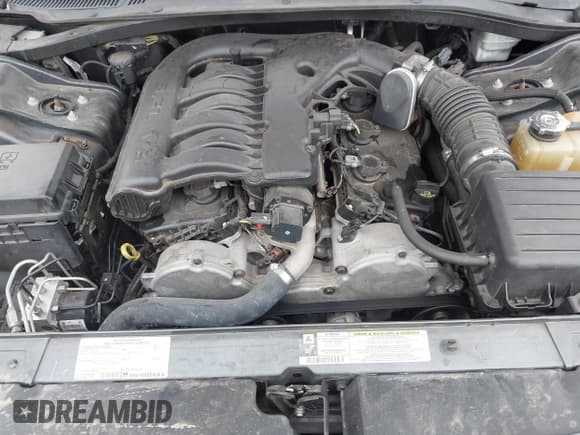 ✅ 2008 Dodge Magnum SXT • VIN: 2D4FV37V28H225805 • Lot: 43677320. Listed on IAAI with 228,019 mi. Free auction sales archive from the USA and detailed vehicle history report at DreamBid. Image 10.