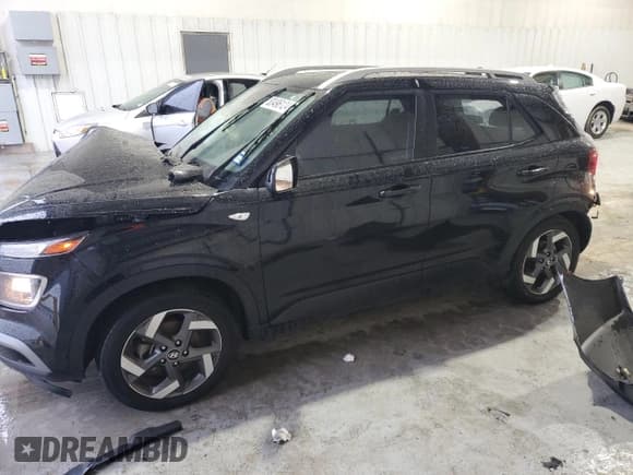 ✅ 2021 Hyundai Venue SEL • VIN: KMHRC8A39MU129631 • Lot: 83496124. Listed on Copart with 43,572 mi. Free auction sales archive from the USA and detailed vehicle history report at DreamBid. Image 1.