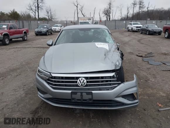 ✅ 2020 Volkswagen Jetta S • VIN: 3VWC57BU1LM081029 • Lot: 41165073. Listed on IAAI with 17,044 mi. Free auction sales archive from the USA and detailed vehicle history report at DreamBid. Image 11.