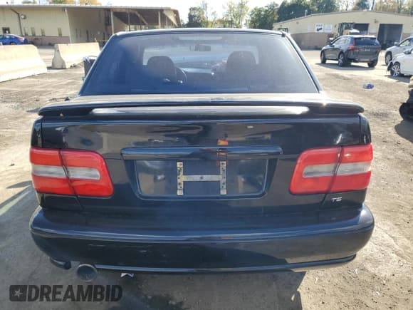 ✅ 1998 Volvo S70 • VIN: YV1LS5340W1425573 • Lot: 75317244. Wystawiony na Copart z przebiegiem 403 370 mil. Bezpłatny archiwum sprzedaży aukcyjnych z USA i szczegółowy raport historii pojazdu na DreamBid. Zdjęcie 6.