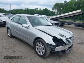 ✅ 2005 Mercedes-Benz C 320 • VIN: WDBRF84J85F567356 • Lot: 42377444. Listed on IAAI with 221,225 mi. Free auction sales archive from the USA and detailed vehicle history report at DreamBid. Image 1.