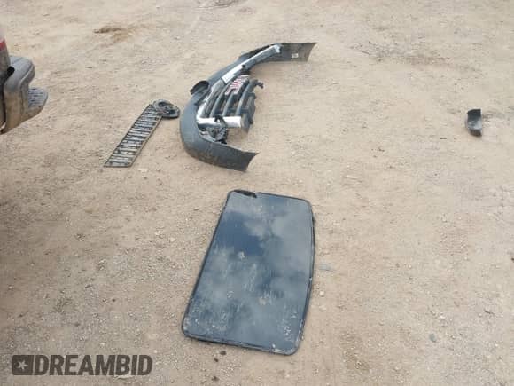 ✅ 2008 GMC Sierra 1500 SLT • VIN: 2GTEK13J081270775 • Lot: 41523737. Listed on IAAI with 199,858 mi. Free auction sales archive from the USA and detailed vehicle history report at DreamBid. Image 12.