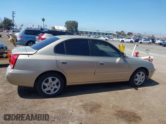 ✅ 2006 Hyundai Elantra GLS • VIN: KMHDN46D26U215655 • Lot: 41871494. Wystawiony na IAAI z przebiegiem 186 914 mil. Bezpłatny archiwum sprzedaży aukcyjnych z USA i szczegółowy raport historii pojazdu na DreamBid. Zdjęcie 13.