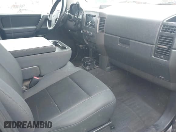 ✅ 2008 Nissan Titan XE • VIN: 1N6AA07C08N356087 • Lot: 42899073. Listed on IAAI with 160,136 mi. Free auction sales archive from the USA and detailed vehicle history report at DreamBid. Image 5.