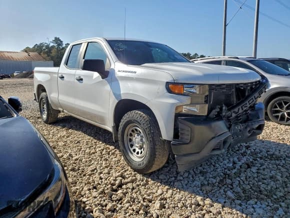 ✅ 2019 Chevrolet Silverado 1500 Work Truck • VIN: 1GCRWAEH8KZ298547 • Lot: 93404925. Wystawiony na Copart z przebiegiem 105 500 mil. Bezpłatny archiwum sprzedaży aukcyjnych z USA i szczegółowy raport historii pojazdu na DreamBid. Zdjęcie 4.