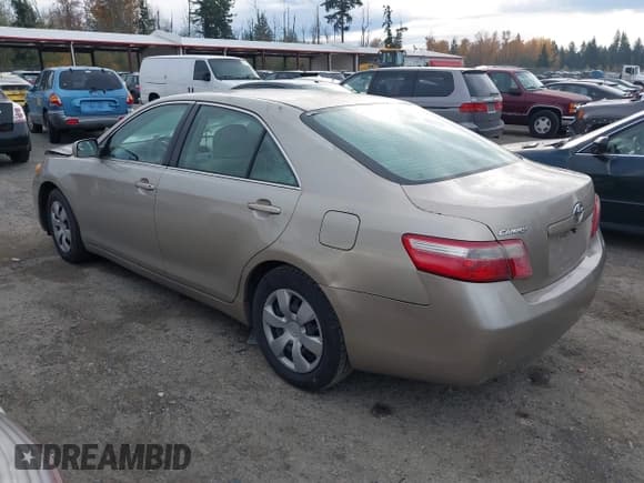 ✅ 2007 Toyota Camry LE • VIN: 4T1BE46K57U625812 • Lot: 43673491. Listed on IAAI with 269,674 mi. Free auction sales archive from the USA and detailed vehicle history report at DreamBid. Image 3.
