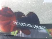 ✅ 2018 Nissan Sentra S • VIN: 3N1AB7AP0JY297607 • Lot: 42923006. Wystawiony na IAAI z przebiegiem 44 212 mil. Bezpłatny archiwum sprzedaży aukcyjnych z USA i szczegółowy raport historii pojazdu na DreamBid. Zdjęcie 9.