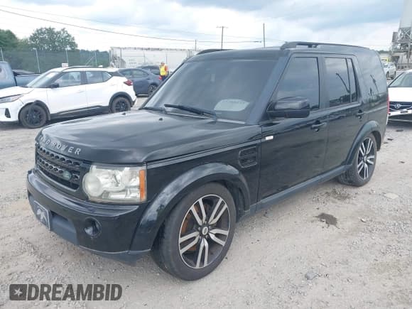 ✅ 2011 Land Rover LR4 HSE • VIN: SALAG2D40BA583460 • Lot: 42795572. Listed on IAAI with 152,303 mi. Free auction sales archive from the USA and detailed vehicle history report at DreamBid. Image 17.