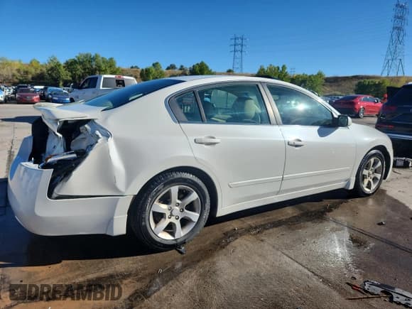 ✅ 2008 Nissan Altima SL • VIN: 1N4AL21E78N460875 • Lot: 83978705. Listed on Copart with 185,734 mi. Free auction sales archive from the USA and detailed vehicle history report at DreamBid. Image 3.