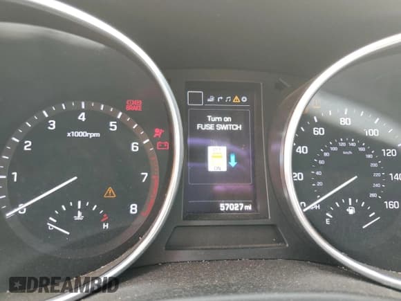 ✅ 2017 Hyundai Santa Fe Ultimate • VIN: 5NMZWDLA3HH044930 • Лот: 62676072. Опубликован ранее на Copart с пробегом 57 027 миль. Бесплатный доступ к архиву аукционных продаж из США и подробный отчёт об истории автомобиля на DreamBid. Изображение 8.