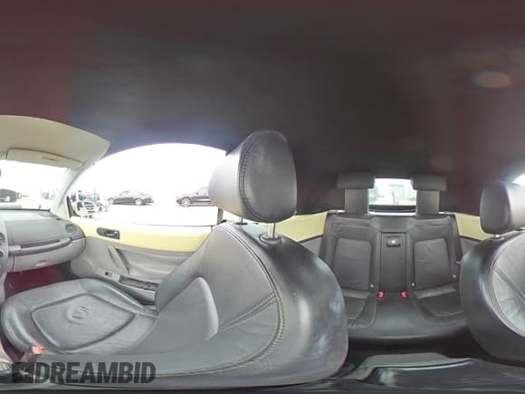 ✅ 2004 Volkswagen Beetle GLS • VIN: 3VWCM31Y54M321457 • Lot: 94082295. Listed on Copart with 97,472 mi. Free auction sales archive from the USA and detailed vehicle history report at DreamBid. Image 14.