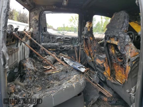 ✅ 2020 Chevrolet Silverado 1500 Custom Trail Boss • VIN: 3GCPYCEF5LG151230 • Lot: 69641974. Wystawiony na Copart z przebiegiem Nie podano. Bezpłatny archiwum sprzedaży aukcyjnych z USA i szczegółowy raport historii pojazdu na DreamBid. Zdjęcie 10.