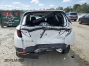 ✅ 2024 Hyundai Tucson Blue • VIN: KM8JBCD1XRU219181 • Lot: 71681974. Wystawiony na Copart z przebiegiem 488 mil. Bezpłatny archiwum sprzedaży aukcyjnych z USA i szczegółowy raport historii pojazdu na DreamBid. Zdjęcie 6.