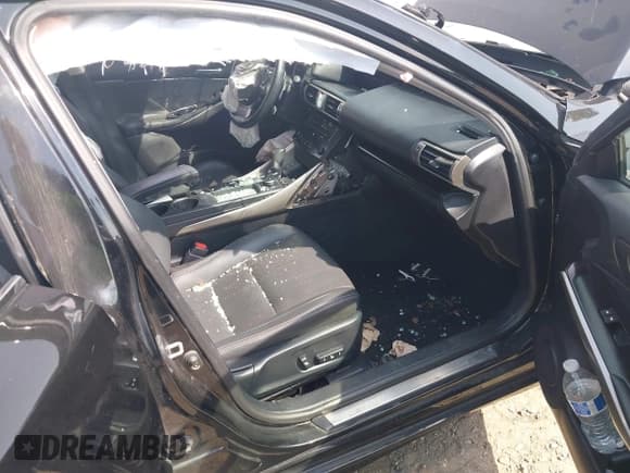 ✅ 2014 Lexus IS 250 • VIN: JTHCF1D26E5006813 • Lot: 43212357. Listed on IAAI with 204,270 mi. Free auction sales archive from the USA and detailed vehicle history report at DreamBid. Image 5.