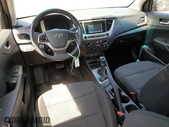 ✅ 2020 Hyundai Accent SE • VIN: 3KPC24A62LE125837 • Лот: 57003584. Опубликован ранее на Copart с пробегом 106 675 миль. Бесплатный доступ к архиву аукционных продаж из США и подробный отчёт об истории автомобиля на DreamBid. Изображение 8.