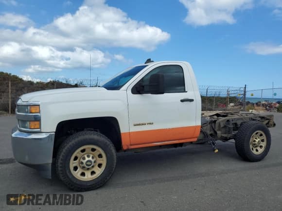 ✅ 2016 Chevrolet Silverado 2500HD Work Truck • VIN: 1GC0CUEG6GZ302936 • Lot: 66422055. Listed on Copart with 98,256 mi. Free auction sales archive from the USA and detailed vehicle history report at DreamBid. Image 1.