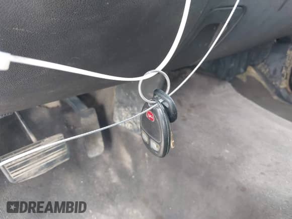 2013 Chevrolet Silverado 1500 LT with VIN 1GCRCSEA2DZ227445, listed as a IAAI auction lot 42418191 with 262,600 mi miles and . Bid and sale history available at DreamBid. Image 11.