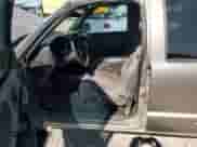 2002 Chevrolet S-10 LS с VIN 1GCDT13W32K207410, выставлен на аукционе Copart как лот 71834305 с пробегом Не указан миль и Списание • Salvage title. История ставок и продаж доступна на DreamBid. Изображение 7.