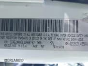 ✅ 2020 Jeep Wrangler Sport S • VIN: 1C4GJXAN3LW266757 • Lot: 43497718. Wystawiony na IAAI z przebiegiem 61 909 mil. Bezpłatny archiwum sprzedaży aukcyjnych z USA i szczegółowy raport historii pojazdu na DreamBid. Zdjęcie 9.