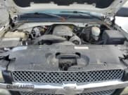 ✅ 2004 Chevrolet Silverado 1500 LS • VIN: 1GCEK14T84Z281783 • Лот: 49353605. Опубликован ранее на Copart с пробегом 190 796 миль. Бесплатный доступ к архиву аукционных продаж из США и подробный отчёт об истории автомобиля на DreamBid. Изображение 11.