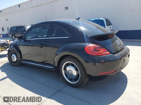 ✅ 2014 Volkswagen Beetle 2.0L TDI w/Sun/Sound/Nav • VIN: 3VWJL7AT6EM646352 • Лот: 59969245. Опубликован ранее на Copart с пробегом 71 078 миль. Бесплатный доступ к архиву аукционных продаж из США и подробный отчёт об истории автомобиля на DreamBid. Изображение 2.
