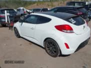 ✅ 2014 Hyundai Veloster • VIN: KMHTC6AD1EU217707 • Lot: 41718176. Wystawiony na IAAI z przebiegiem 191 306 mil. Bezpłatny archiwum sprzedaży aukcyjnych z USA i szczegółowy raport historii pojazdu na DreamBid. Zdjęcie 3.