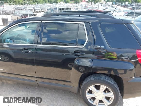 ✅ 2017 GMC Terrain SLE • VIN: 2GKFLTEK1H6296540 • Lot: 42628667. Listed on IAAI with 121,072 mi. Free auction sales archive from the USA and detailed vehicle history report at DreamBid. Image 14.