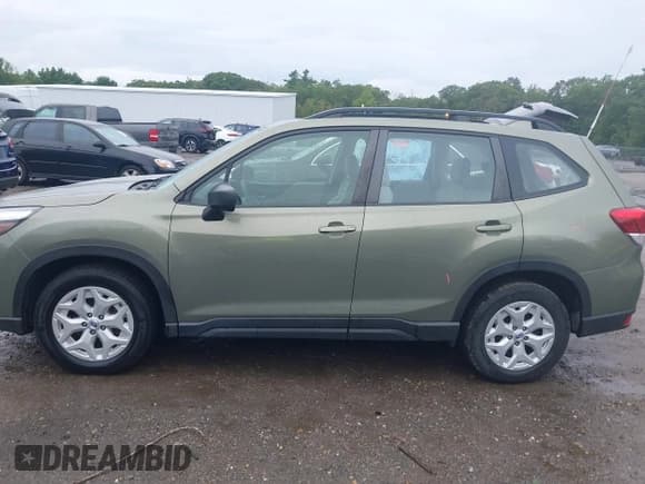 ✅ 2021 Subaru Forester • VIN: JF2SKADC1MH419075 • Lot: 43034185. Listed on IAAI with 57,627 mi. Free auction sales archive from the USA and detailed vehicle history report at DreamBid. Image 15.