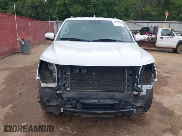 ✅ 2019 Ford Expedition XLT • VIN: 1FMJU1HT7KEA30000 • Lot: 42655762. Wystawiony na IAAI z przebiegiem 116 356 mil. Bezpłatny archiwum sprzedaży aukcyjnych z USA i szczegółowy raport historii pojazdu na DreamBid. Zdjęcie 6.