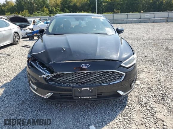 ✅ 2019 Ford Fusion Titanium • VIN: 3FA6P0SU7KR111160 • Lot: 80693325. Listed on Copart with 99,454 mi. Free auction sales archive from the USA and detailed vehicle history report at DreamBid. Image 5.