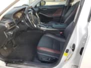 ✅ 2017 Lexus IS 200t • VIN: JTHBA1D21H5048904 • Лот: 82627665. Опубликован ранее на Copart с пробегом 134 799 миль. Бесплатный доступ к архиву аукционных продаж из США и подробный отчёт об истории автомобиля на DreamBid. Изображение 7.