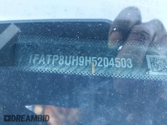 ✅ 2017 Ford Mustang EcoBoost Premium • VIN: 1FATP8UH9H5204503 • Lot: 41580389. Wystawiony na IAAI z przebiegiem Nie podano. Bezpłatny archiwum sprzedaży aukcyjnych z USA i szczegółowy raport historii pojazdu na DreamBid. Zdjęcie 9.