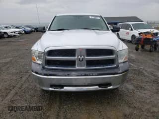 ✅ 2010 Dodge 1500 SLT • VIN: 1D7RV1GT4AS221403 • Lot: 67790874. Wystawiony na Copart z przebiegiem 291 638 mil. Bezpłatny archiwum sprzedaży aukcyjnych z USA i szczegółowy raport historii pojazdu na DreamBid. Zdjęcie 5.