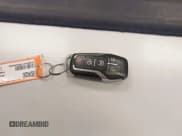 ✅ 2017 Ford Mustang GT Premium • VIN: 1FA6P8CF3H5240281 • Lot: 43648591. Wystawiony na IAAI z przebiegiem 48 745 mil. Bezpłatny archiwum sprzedaży aukcyjnych z USA i szczegółowy raport historii pojazdu na DreamBid. Zdjęcie 18.