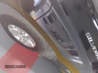 2019 Chevrolet Silverado 1500 LT с VIN 1GCRWCED4KZ178401, выставлен на аукционе IAAI как лот 42957039 с пробегом 116 636 миль миль и . История ставок и продаж доступна на DreamBid. Изображение 1.