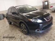 ✅ 2019 Nissan Rogue S • VIN: JN1BJ1CR5KW620321 • Lot: 41727856. Wystawiony na IAAI z przebiegiem 56 074 mil. Bezpłatny archiwum sprzedaży aukcyjnych z USA i szczegółowy raport historii pojazdu na DreamBid. Zdjęcie 1.