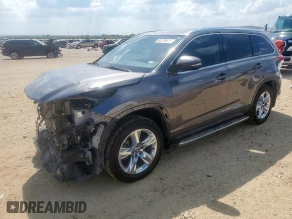✅ 2019 Toyota Highlander Limited • VIN: 5TDYZRFH7KS340692 • Lot: 85759975. Listed on Copart with 70,611 mi. Free auction sales archive from the USA and detailed vehicle history report at DreamBid. Image 1.