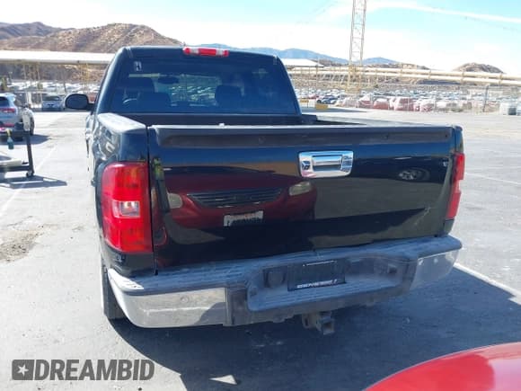 ✅ 2010 Chevrolet Silverado 1500 LTZ • VIN: 3GCRCTE08AG145163 • Lot: 40663859. Listed on IAAI with 139,046 mi. Free auction sales archive from the USA and detailed vehicle history report at DreamBid. Image 16.