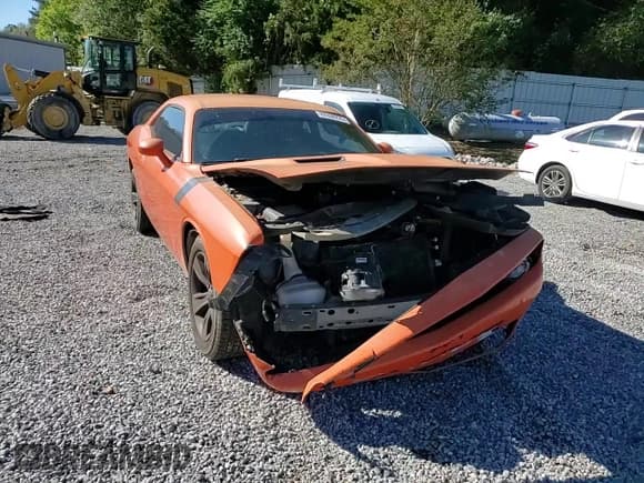 ✅ 2016 Dodge Challenger SXT • VIN: 2C3CDZAG9GH157635 • Lot: 82698255. Wystawiony na Copart z przebiegiem 168 080 mil. Bezpłatny archiwum sprzedaży aukcyjnych z USA i szczegółowy raport historii pojazdu na DreamBid. Zdjęcie 13.
