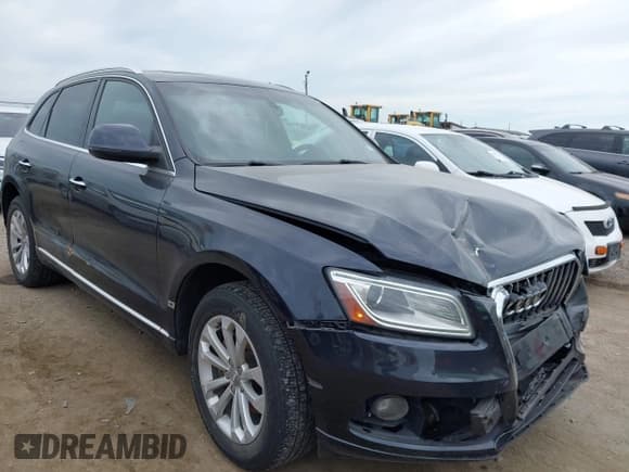 ✅ 2015 Audi Q5 Premium • VIN: WA1CFAFP1FA029705 • Lot: 42852350. Wystawiony na IAAI z przebiegiem 85 166 mil. Bezpłatny archiwum sprzedaży aukcyjnych z USA i szczegółowy raport historii pojazdu na DreamBid. Zdjęcie 1.