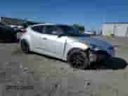 2016 Hyundai Veloster z VIN KMHTC6ADXGU280243, wystawiony jako Copart lot #80582145 z przebiegiem Nie podano mil oraz Szkoda całkowita • Salvage title. Historia ofert i sprzedaży dostępna na DreamBid. Obrazek 4.