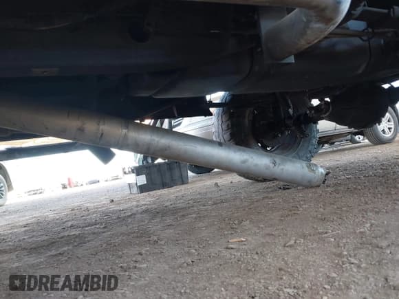 ✅ 1999 Chevrolet Silverado 1500 LS • VIN: 1GCEK19T7XE172607 • Lot: 43504401. Listed on IAAI with 264,414 mi. Free auction sales archive from the USA and detailed vehicle history report at DreamBid. Image 12.