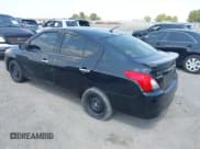 ✅ 2015 Nissan Versa S Plus • VIN: 3N1CN7AP1FL888484 • Лот: 42940476. Опубликован ранее на IAAI с пробегом 170 224 миль. Бесплатный доступ к архиву аукционных продаж из США и подробный отчёт об истории автомобиля на DreamBid. Изображение 3.