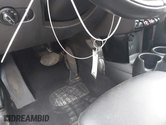 ✅ 2017 MINI Hardtop Cooper S • VIN: WMWXP7C39H3B94675 • Lot: 42532420. Wystawiony na IAAI z przebiegiem 94 340 mil. Bezpłatny archiwum sprzedaży aukcyjnych z USA i szczegółowy raport historii pojazdu na DreamBid. Zdjęcie 11.