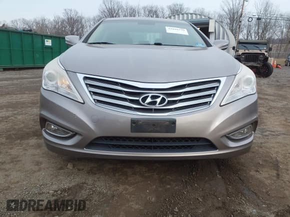 ✅ 2012 Hyundai Azera • VIN: KMHFG4JG5CA187254 • Lot: 43898779. Listed on IAAI with 102,359 mi. Free auction sales archive from the USA and detailed vehicle history report at DreamBid. Image 6.