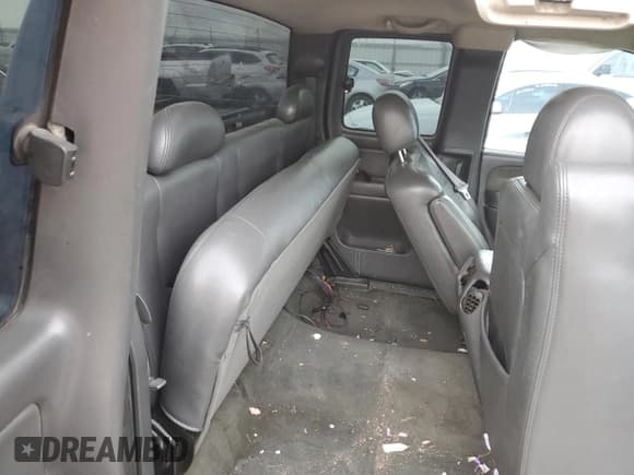 ✅ 2003 Chevrolet Silverado SS • VIN: 2GCEK19N131405989 • Лот: 78269464. Опубликован ранее на Copart с пробегом 293 794 миль. Бесплатный доступ к архиву аукционных продаж из США и подробный отчёт об истории автомобиля на DreamBid. Изображение 11.