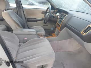 ✅ 1996 Toyota Avalon XL • VIN: 4T1BF12B5TU082568 • Лот: 43733883. Опубликован ранее на IAAI с пробегом 277 323 миль. Бесплатный доступ к архиву аукционных продаж из США и подробный отчёт об истории автомобиля на DreamBid. Изображение 5.