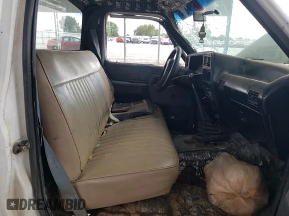 ✅ 1991 Ford Ranger Splash • VIN: 1FTCR10A4MPB07888 • Lot: 73479264. Listed on Copart with 34,887 mi. Free auction sales archive from the USA and detailed vehicle history report at DreamBid. Image 7.