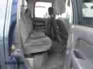 2005 Dodge 3500 SLT z VIN 3D7LS38C35G814451, wystawiony jako IAAI lot #41188892 z przebiegiem 247 468 mil mil oraz . Historia ofert i sprzedaży dostępna na DreamBid. Obrazek 8.