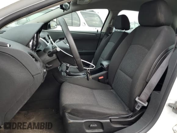 ✅ 2009 Chevrolet Malibu 1LT • VIN: 1G1ZH57B894182968 • Lot: 80450724. Wystawiony na Copart z przebiegiem 114 576 mil. Bezpłatny archiwum sprzedaży aukcyjnych z USA i szczegółowy raport historii pojazdu na DreamBid. Zdjęcie 7.